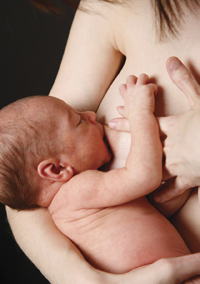 breastfeeding newborn